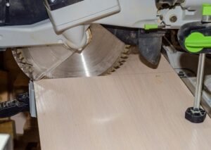 sliding panel saw